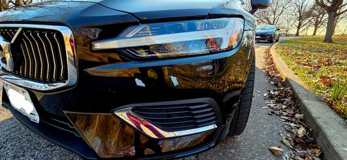 Black 2019 Volvo S60 Hybrid T8 Inscription