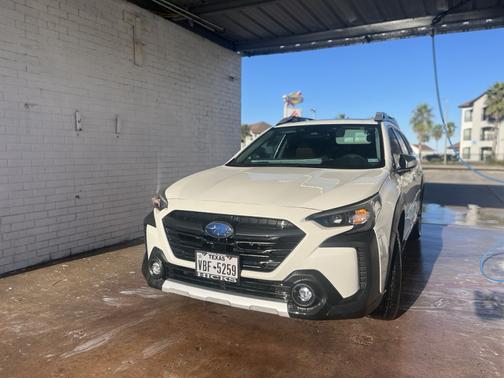 White 2024 Subaru Outback Touring