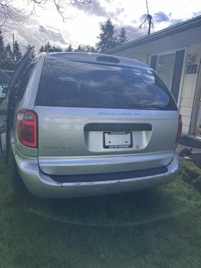 2005 Dodge Grand Caravan SE