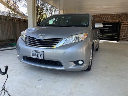 2015 Toyota Sienna XLE