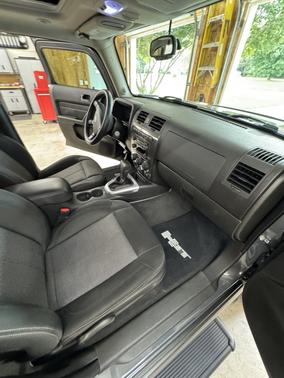 2009 Hummer H3T Alpha