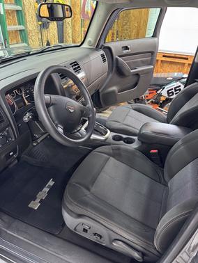2009 Hummer H3T Alpha