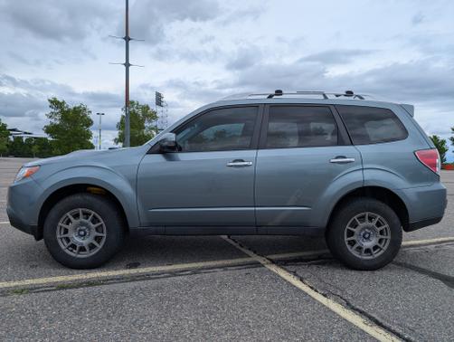 2011 Subaru Forester 2.5 XT Touring