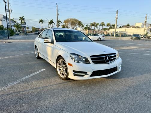 2014 Mercedes-Benz C-Class C 250 Sport