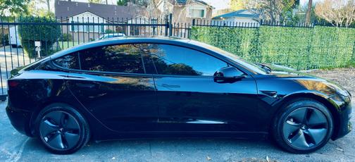 2022 Tesla Model 3 Base