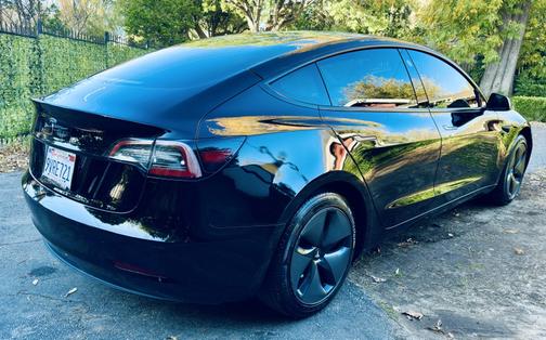 2022 Tesla Model 3 Base