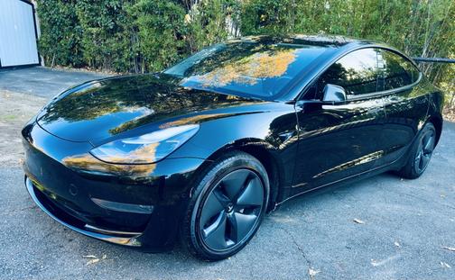 2022 Tesla Model 3 Base