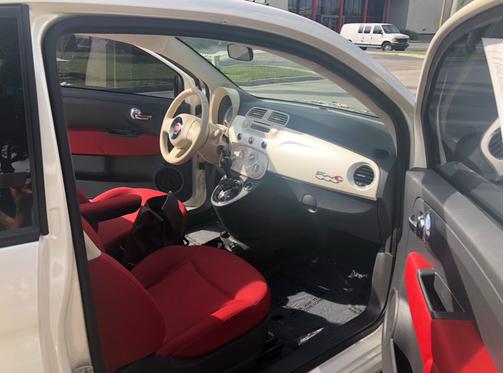 2015 FIAT 500C Pop