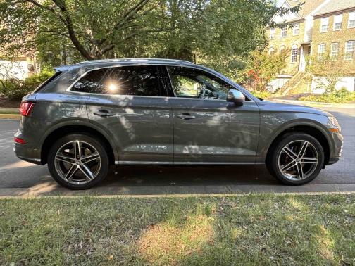 2018 Audi SQ5 3.0T Premium Plus