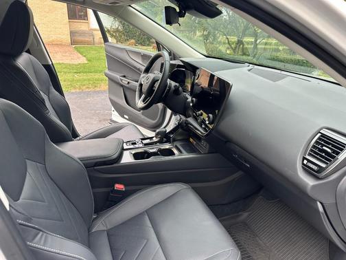 White 2024 Lexus NX 350 Luxury
