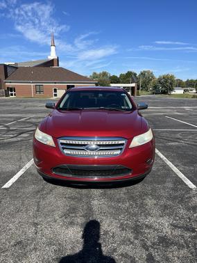 2010 Ford Taurus Limited