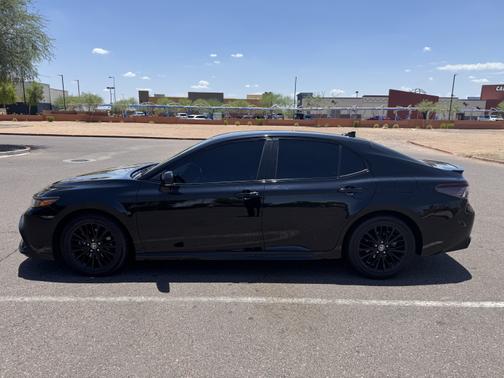 2022 Toyota Camry SE Nightshade
