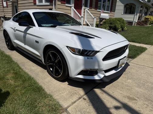 2017 Ford Mustang GT Premium
