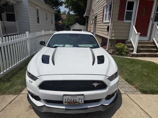 2017 Ford Mustang GT Premium