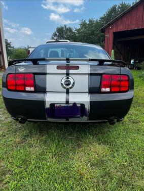Gray 2008 Ford Mustang GT Premium