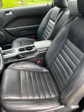 Gray 2008 Ford Mustang GT Premium