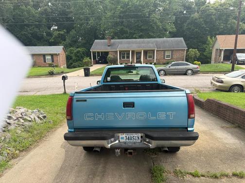 Blue 1995 Chevrolet 2500 Cheyenne