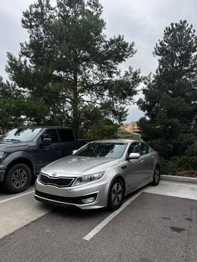Gray 2013 Kia Optima Hybrid LX