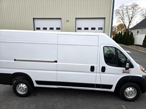 2018 RAM ProMaster 2500 High Roof