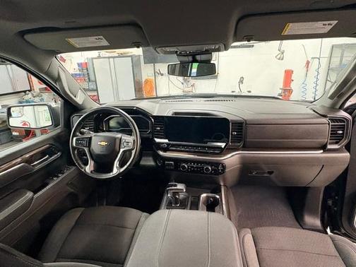 Black 2025 Chevrolet Silverado 1500 LT