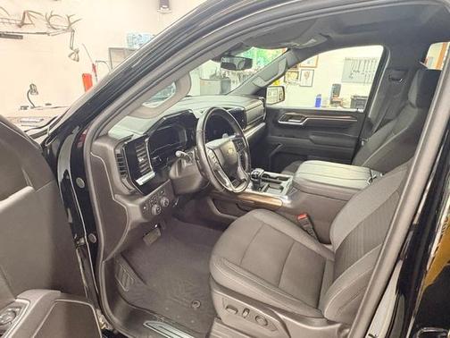 Black 2025 Chevrolet Silverado 1500 LT
