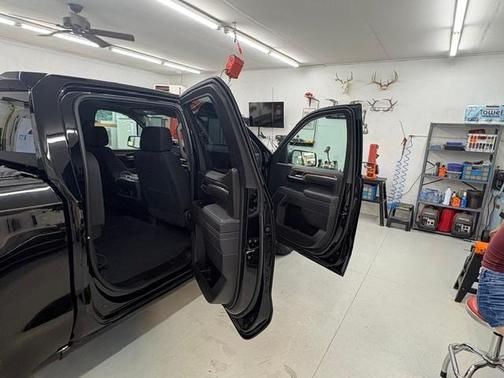 Black 2025 Chevrolet Silverado 1500 LT