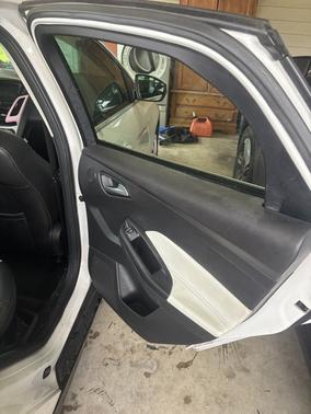 White 2012 Ford Focus Titanium