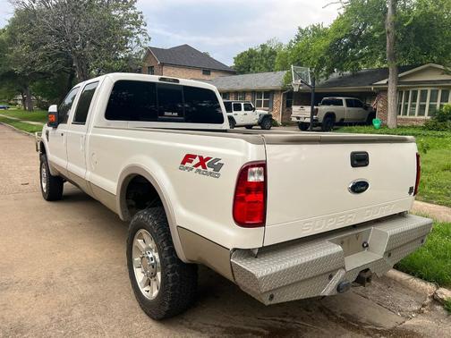 White 2010 Ford F-350 King Ranch
