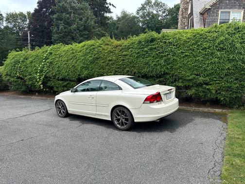 2006 Volvo C70 T5