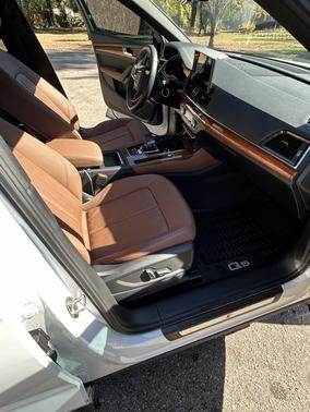2022 Audi Q5 45 S line Premium Plus