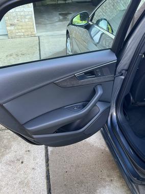 Photo 4 of 29 of 2019 Audi A4 2.0T Premium