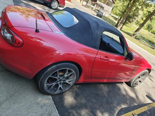 2009 Mazda MX-5 Miata Sport