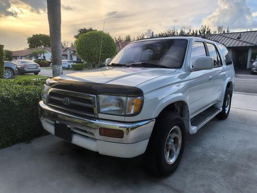 1998 Toyota 4Runner SR5