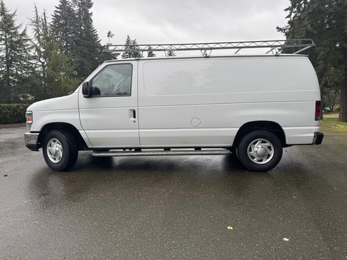 2013 Ford E250 Cargo