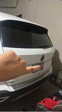 White 2023 Volkswagen Taos 1.5T SE