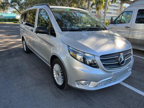 2023 Mercedes-Benz Metris Standard Roof