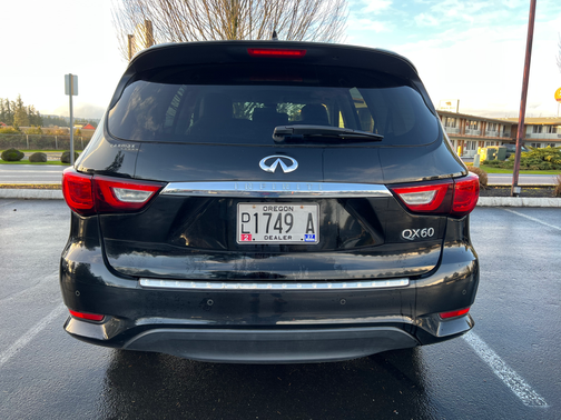 2017 INFINITI QX60 Base
