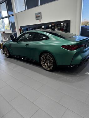 2025 BMW M4 CS