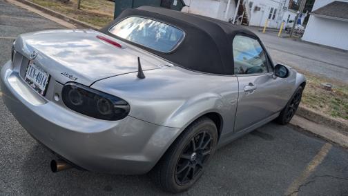 2010 Mazda MX-5 Miata Sport