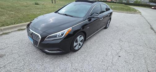 Black 2016 Hyundai SONATA Hybrid Limited