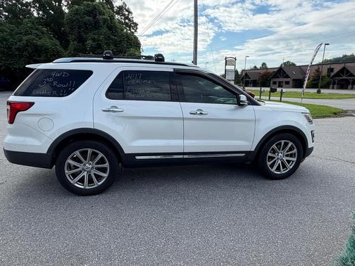 White 2017 Ford Explorer Limited