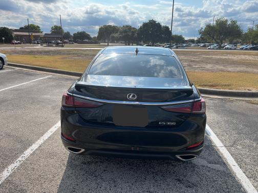 2023 Lexus ES 350 Ultra Luxury