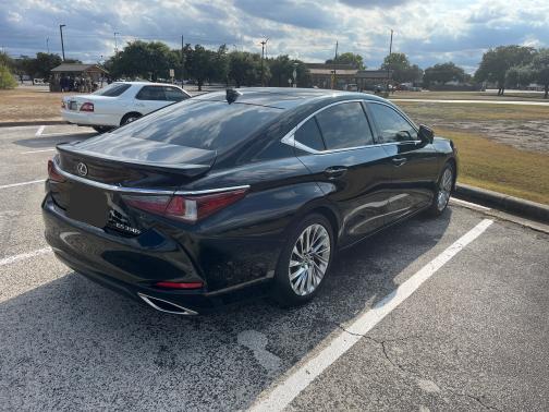2023 Lexus ES 350 Ultra Luxury