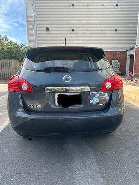 Blue 2013 Nissan Rogue S