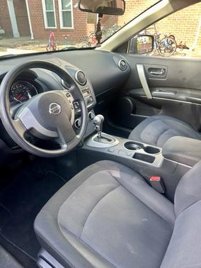 Blue 2013 Nissan Rogue S
