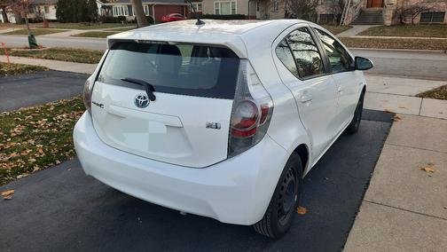 2013 Toyota Prius c Three