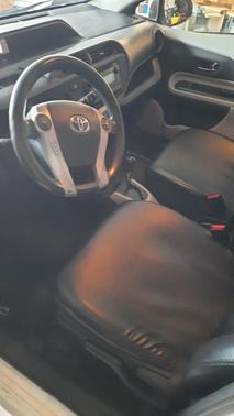 2013 Toyota Prius c Three