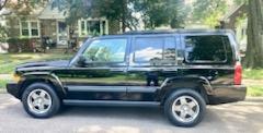 Black 2006 Jeep Commander Base