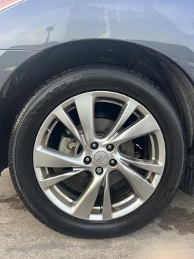 2013 INFINITI JX35 Base
