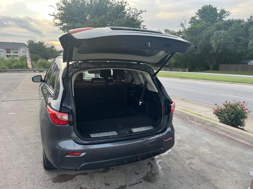 2013 INFINITI JX35 Base